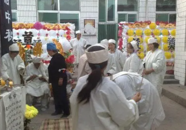 ����Ĺ�غͽ��ɶ�����Щ��